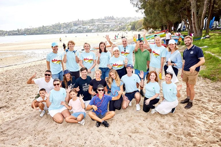 Bondi Beach Cleanup Drive Draws Record Volunteers